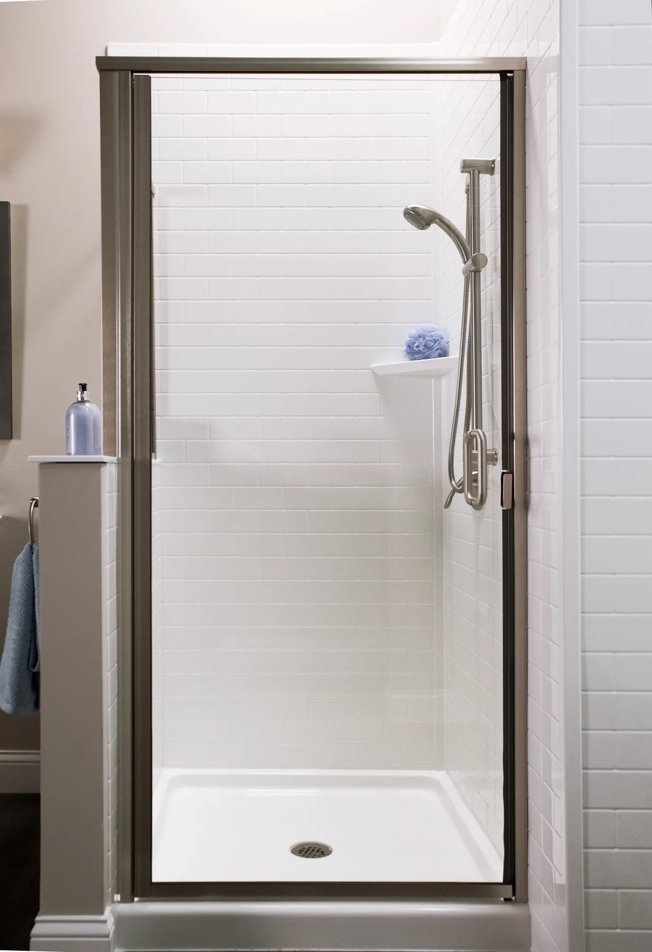 Glass swing shower door
